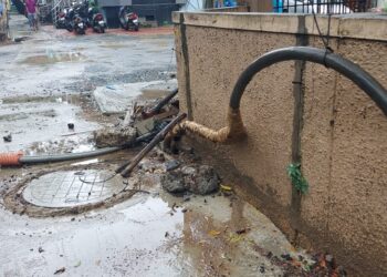 Residents appeal for fixing open EB cable before calamity strikes