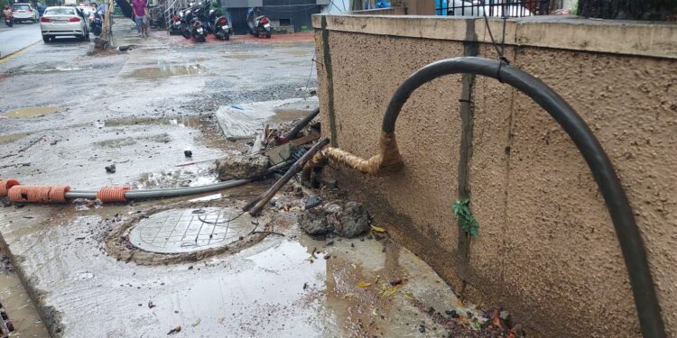 Residents appeal for fixing open EB cable before calamity strikes