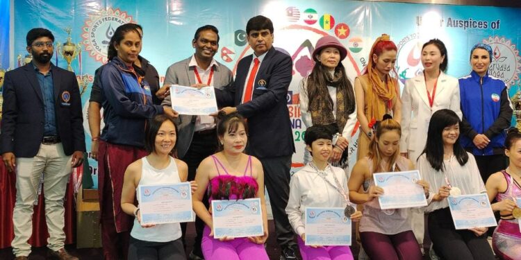 NLCIL leads beach cleanup at Elliot’s beach