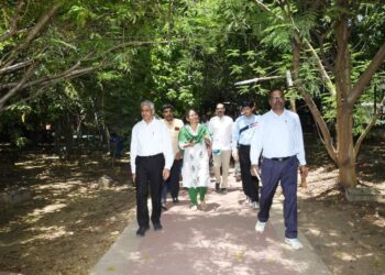 GCC and Chief Secretary impressed by NGO Nizhal