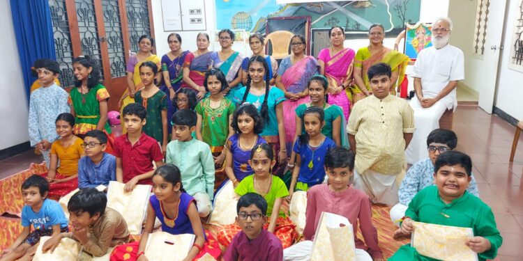 Rotary sponsors new equipment at VHS