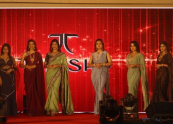 Rivaah and Tarun Tahiliani