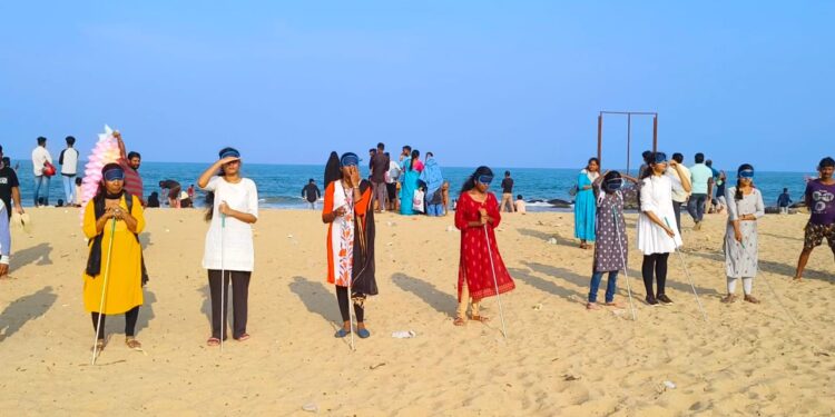 Neighbourhood remembers APJ