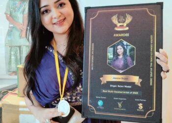 Neighbourhood singer recognised