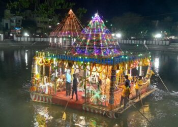 Devotees throng Marundeeswarar temple as Panguni Uttiram fest concludes