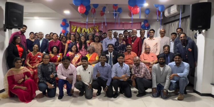 Medley Toastmasters Club celebrates 800th milestone meeting