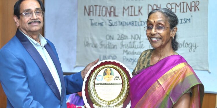 Shanta Sheela Nair awarded with Dr. Verghese Kurien Sustainable Development Award