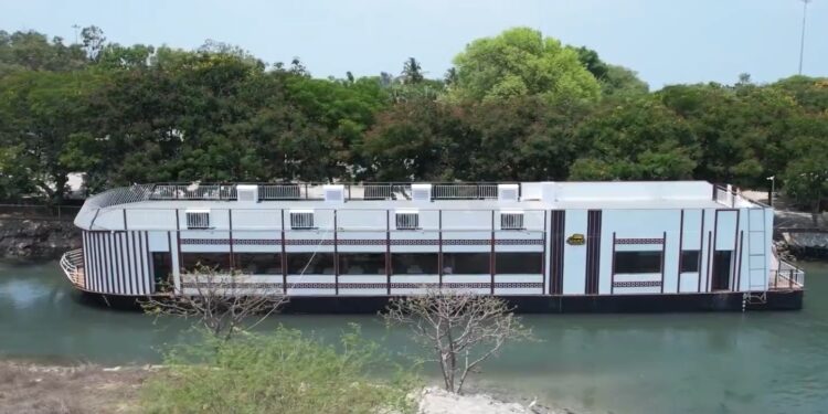 Floating restaurant at Muttukadu Boat House inaugurated