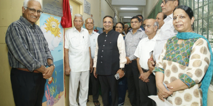 Rotary donates Rs.1.27 crores worth of medical equipment to VHS