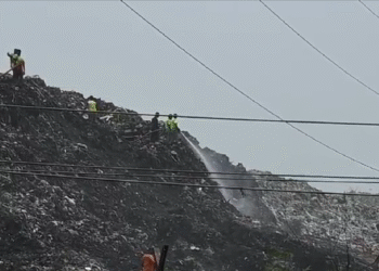 Massive fire breaks out at Perungudi Garbage Dump Yard in Chennai