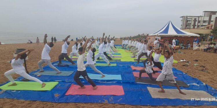 Neighbourhood Celebrates Yoga Day with Enthusiasm and Purpose