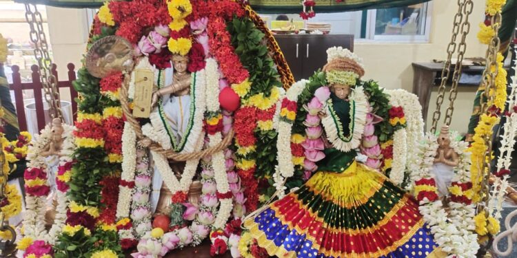 Aani Thirumanjanam celebrated grandly at Sri Rathnagiriswarar temple