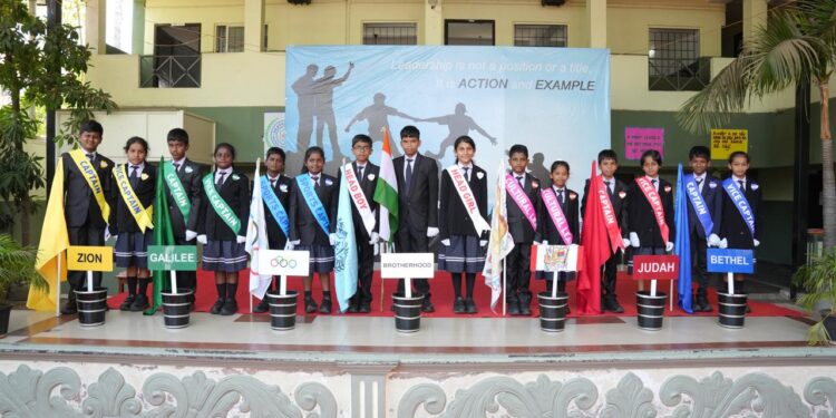 Brotherhood School hosts investiture ceremony for young leaders