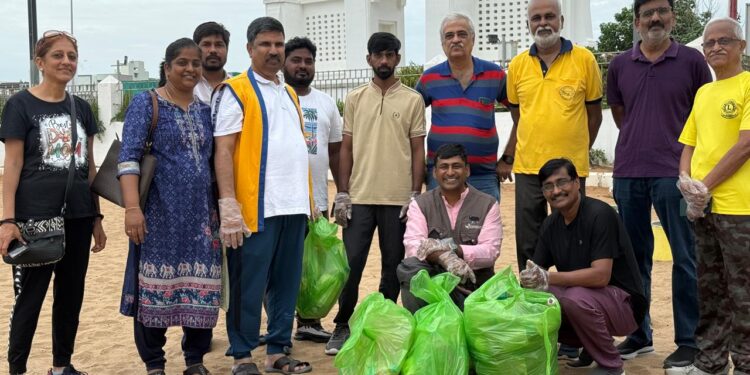 Lions Club of Chennai Pattinam spearheads Elliot’s Beach cleanup
