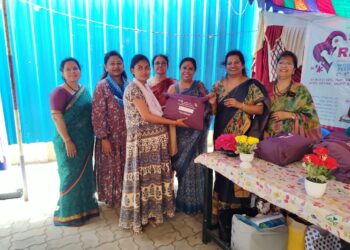 Rotary Clubs Unite to Distribute 1,025 Maternity Kits