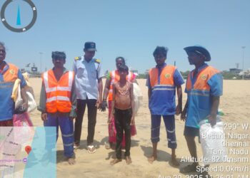 Conservancy Staff Hailed as Hero for Daring Sea Rescue