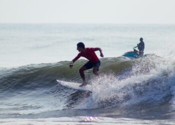 Ramesh Budihal creates history at ASF Asian Surfing Championships 2025 in Mahabalipuram