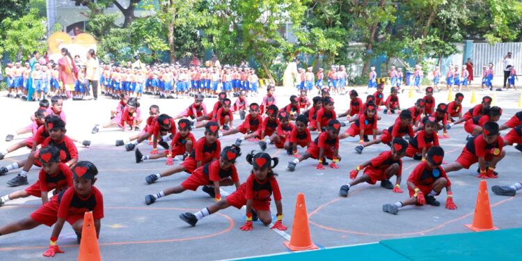 Grandparents and Grandkids Race to Fun at AMM School’s Field Day!